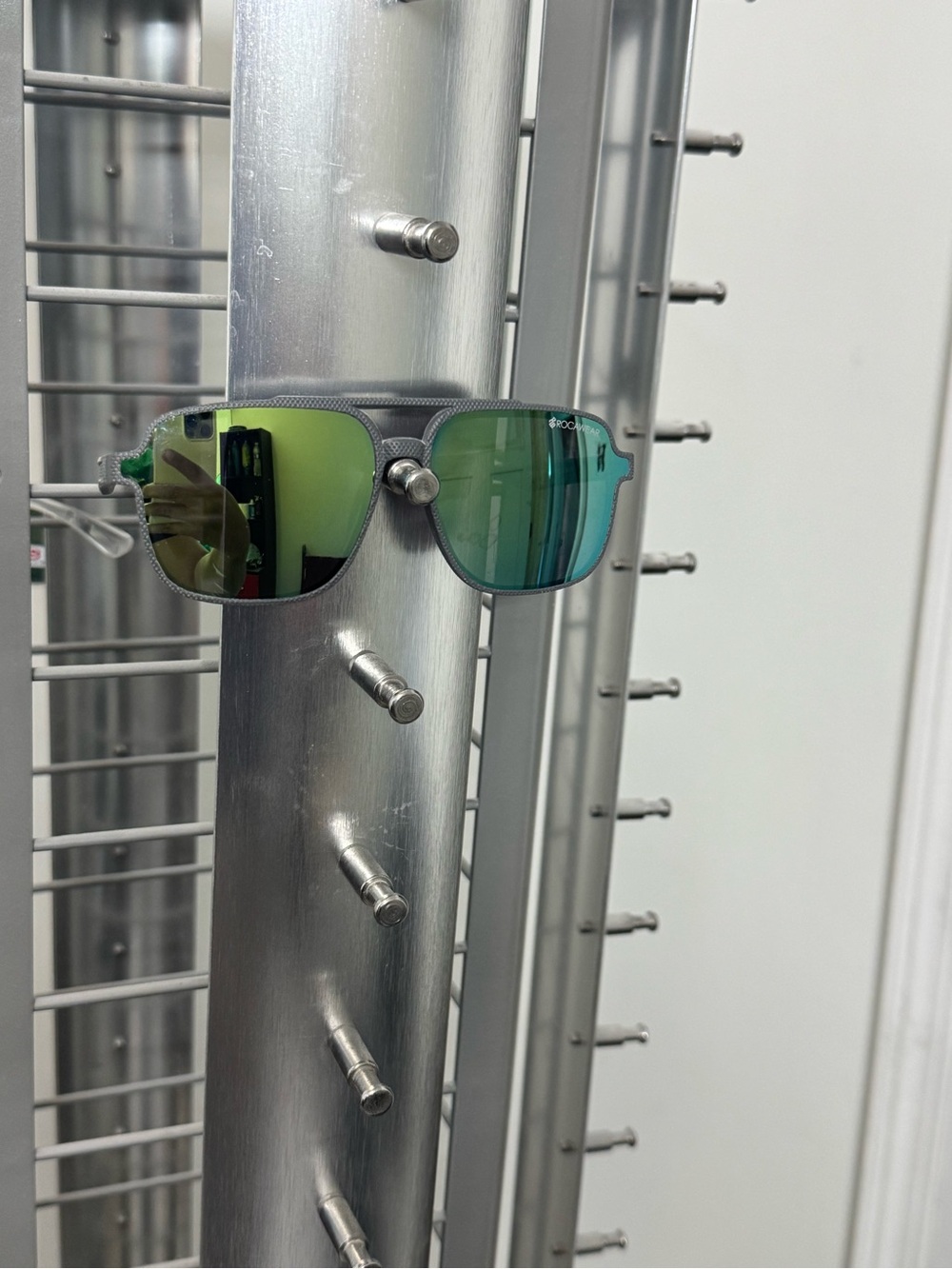 Men's Green Mirrored Sunglasses - Unbranded